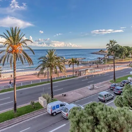 Apartment Sea Front Yourhosthelper *